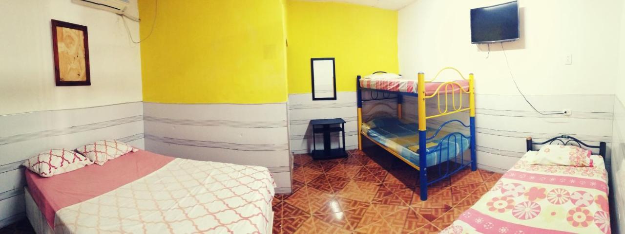 Hostal Maranatha Santa Marta  Buitenkant foto