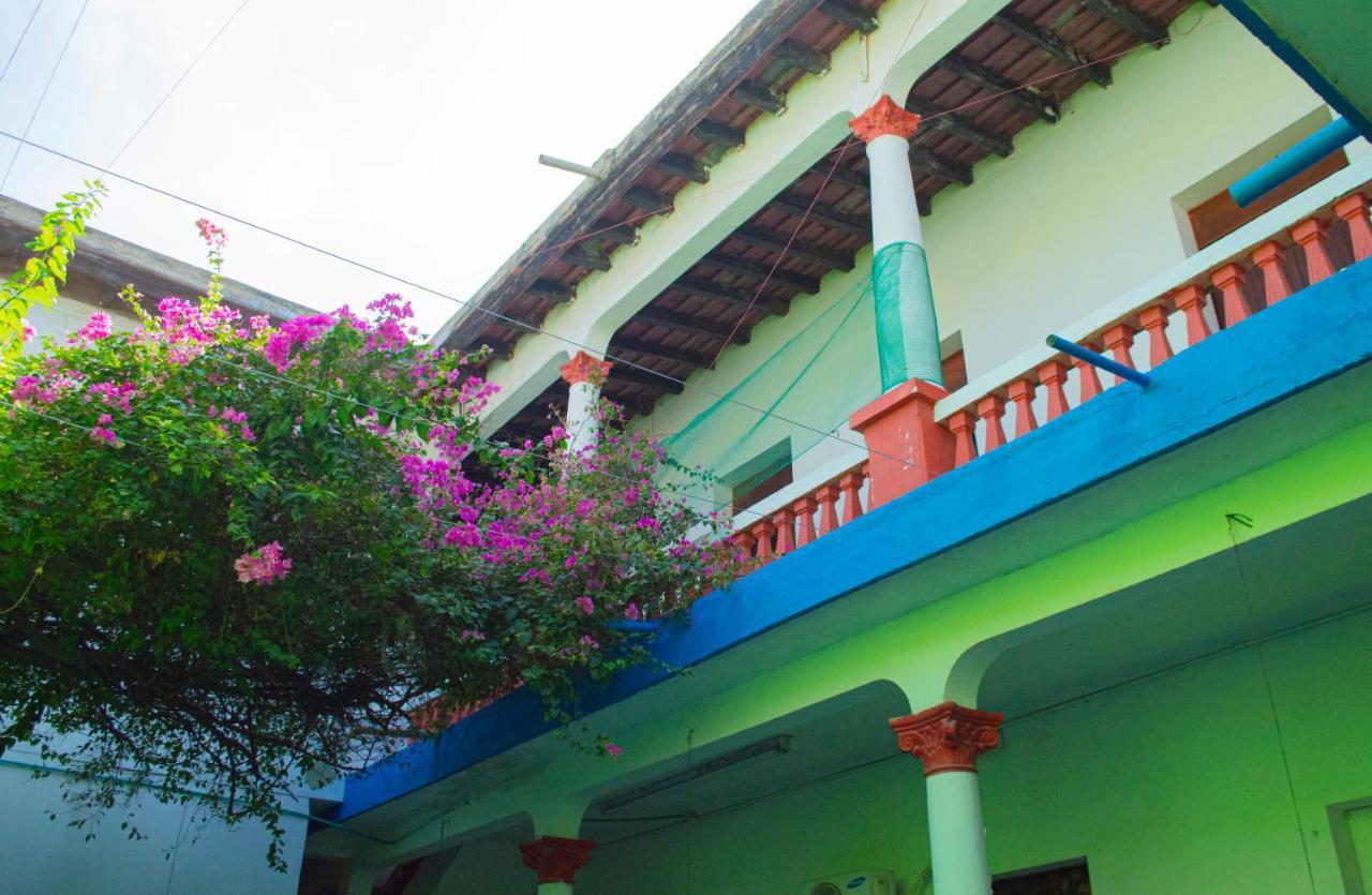 Hostal Maranatha Santa Marta  Buitenkant foto